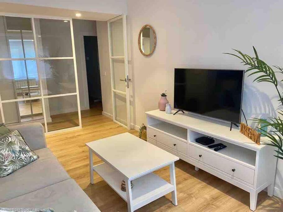 Apartamento A Estrenar En Centro Gijon. Fibra-Tv Esterno foto