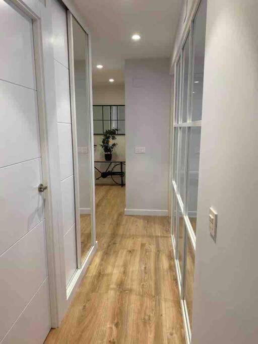 Apartamento A Estrenar En Centro Gijon. Fibra-Tv Esterno foto