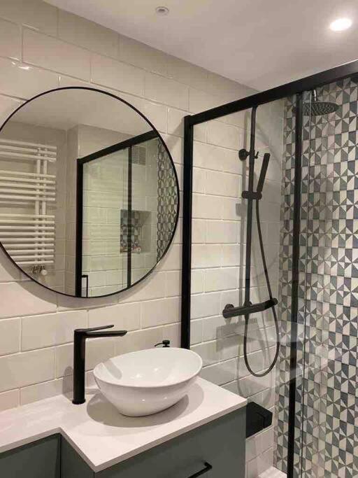 Apartamento A Estrenar En Centro Gijon. Fibra-Tv Esterno foto