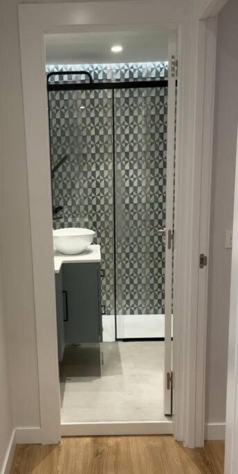Apartamento A Estrenar En Centro Gijon. Fibra-Tv Esterno foto